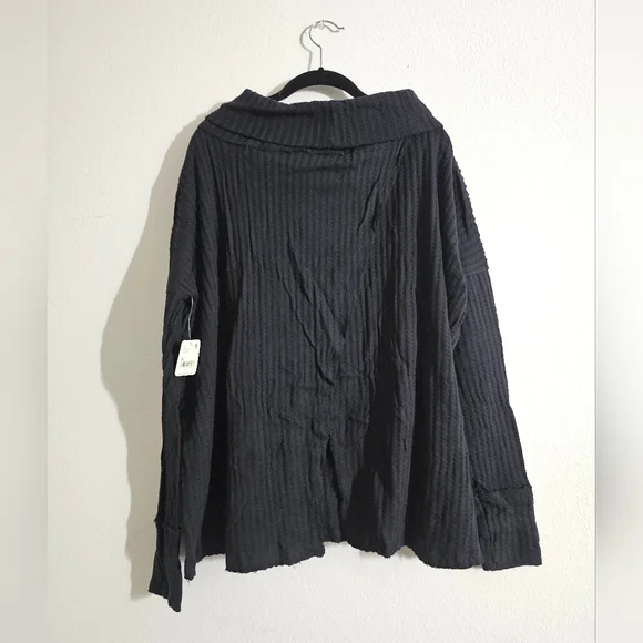 Free People Top - Picture 5 of 9